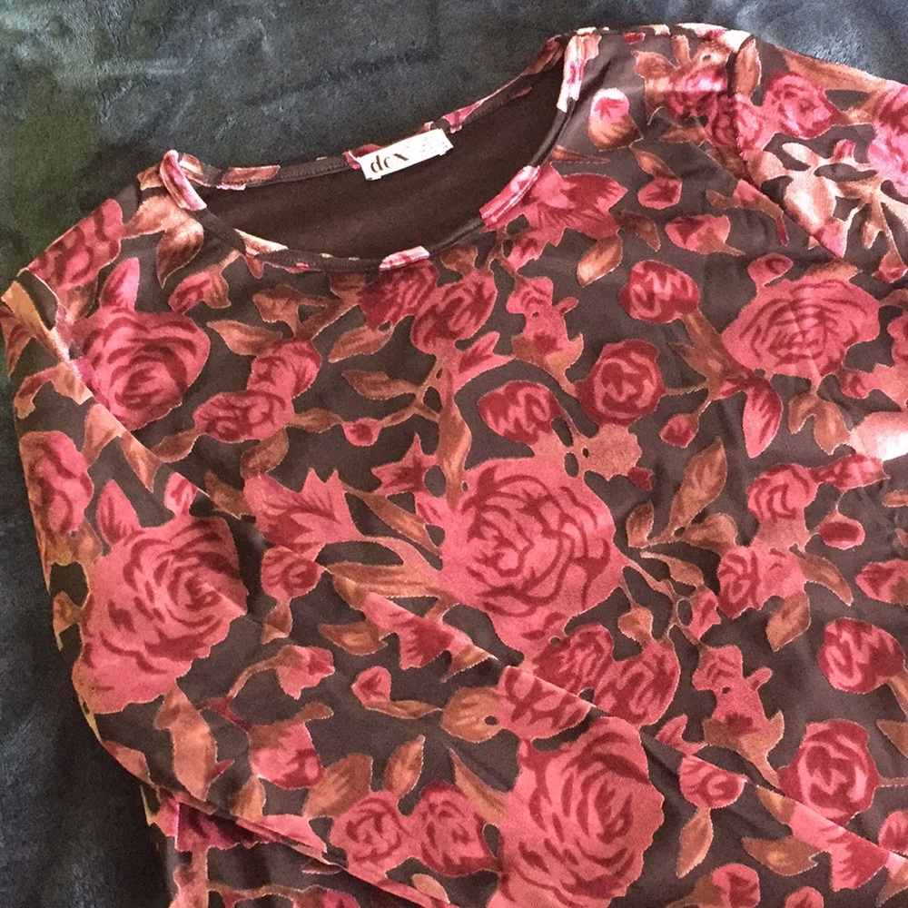 Dex Girl’s Velvet Floral Log Sleeve Top - XL
